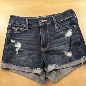 NWOT. Hollister High Rise Dark Wash Blue Jean Short Short. Size 0.